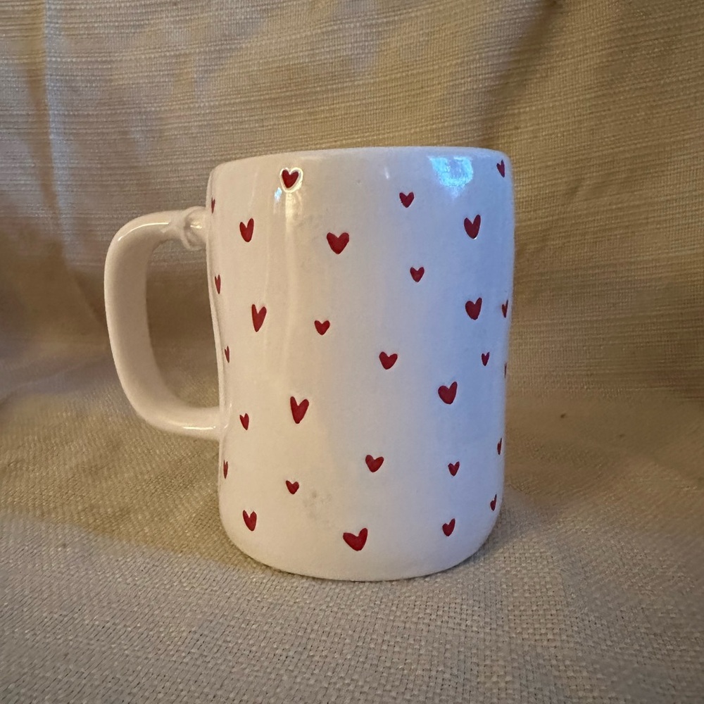 Rae Dunn White Mug with Red Hearts - KISSES - Picture 3 of 3